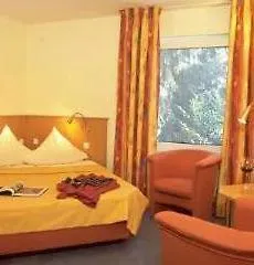 Zur Erholung & Restaurant Amme's ホテル 3*