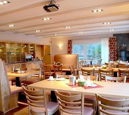 Zur Erholung & Restaurant Amme's 3* Eicklingen